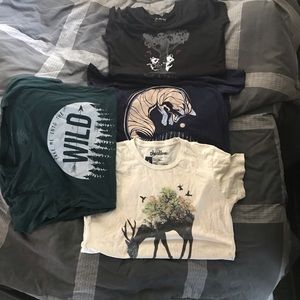 Mixed graphic t-shirt lot: